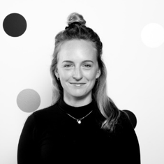 Online moderator meeting videocall