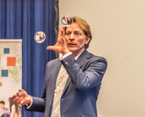 Wat jongleren ons leert over focus, balans en multitasking